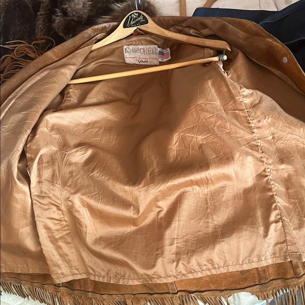 Mint VTG suede fringe jacket - Picture 6 of 11
